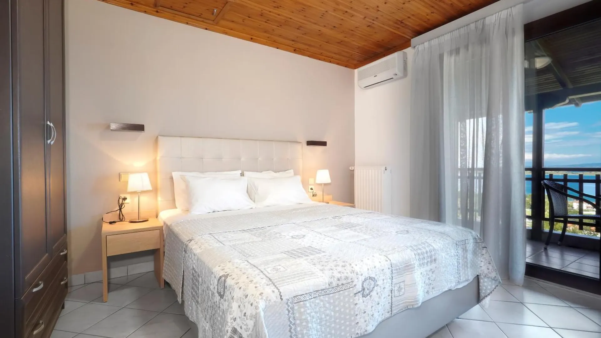Panorama Dream Studios Apartments Vourvourou 0*,