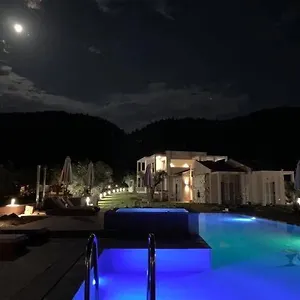 Castella Βουρβουρού