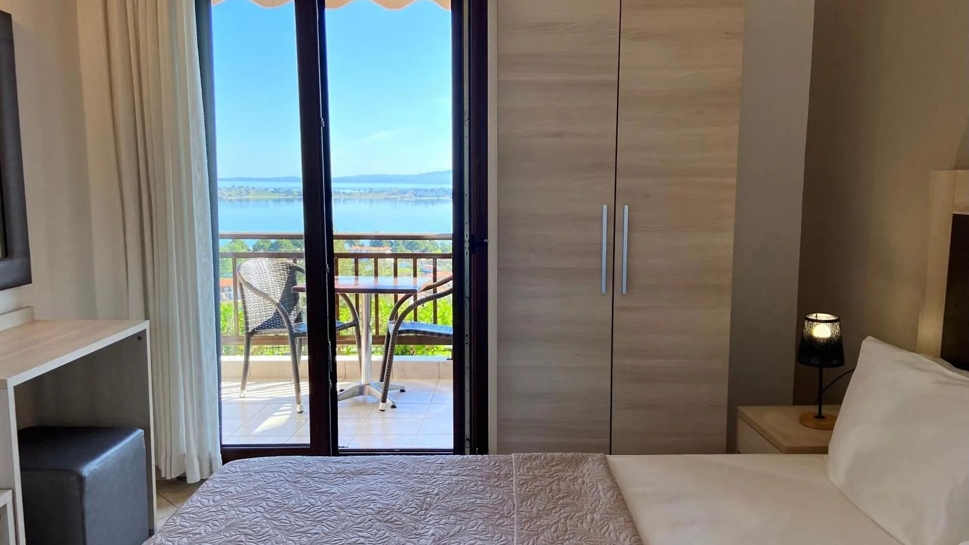 Panorama Dream Studios Apartments Vourvourou Greece