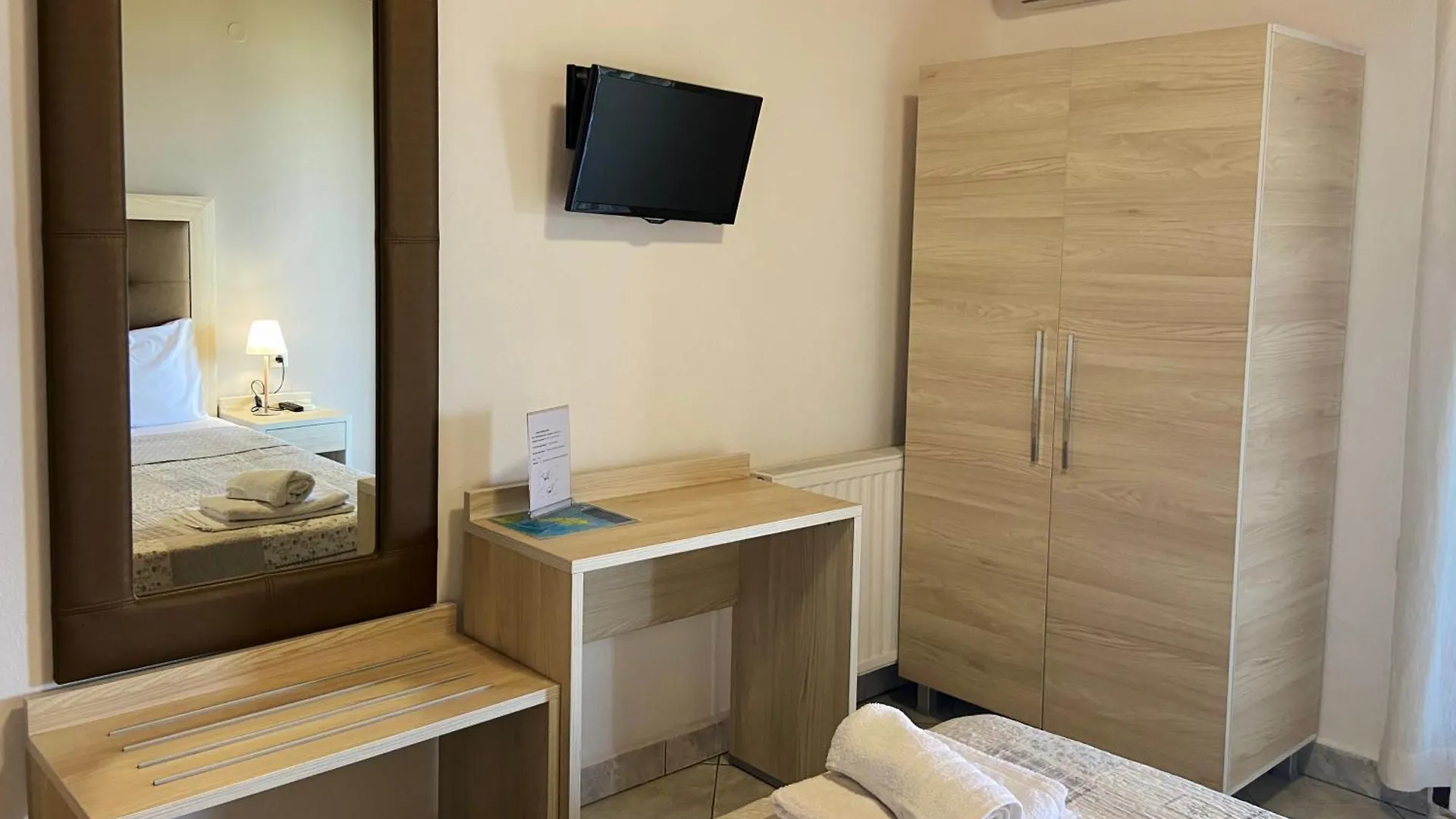 Panorama Dream Studios Apartments Vourvourou