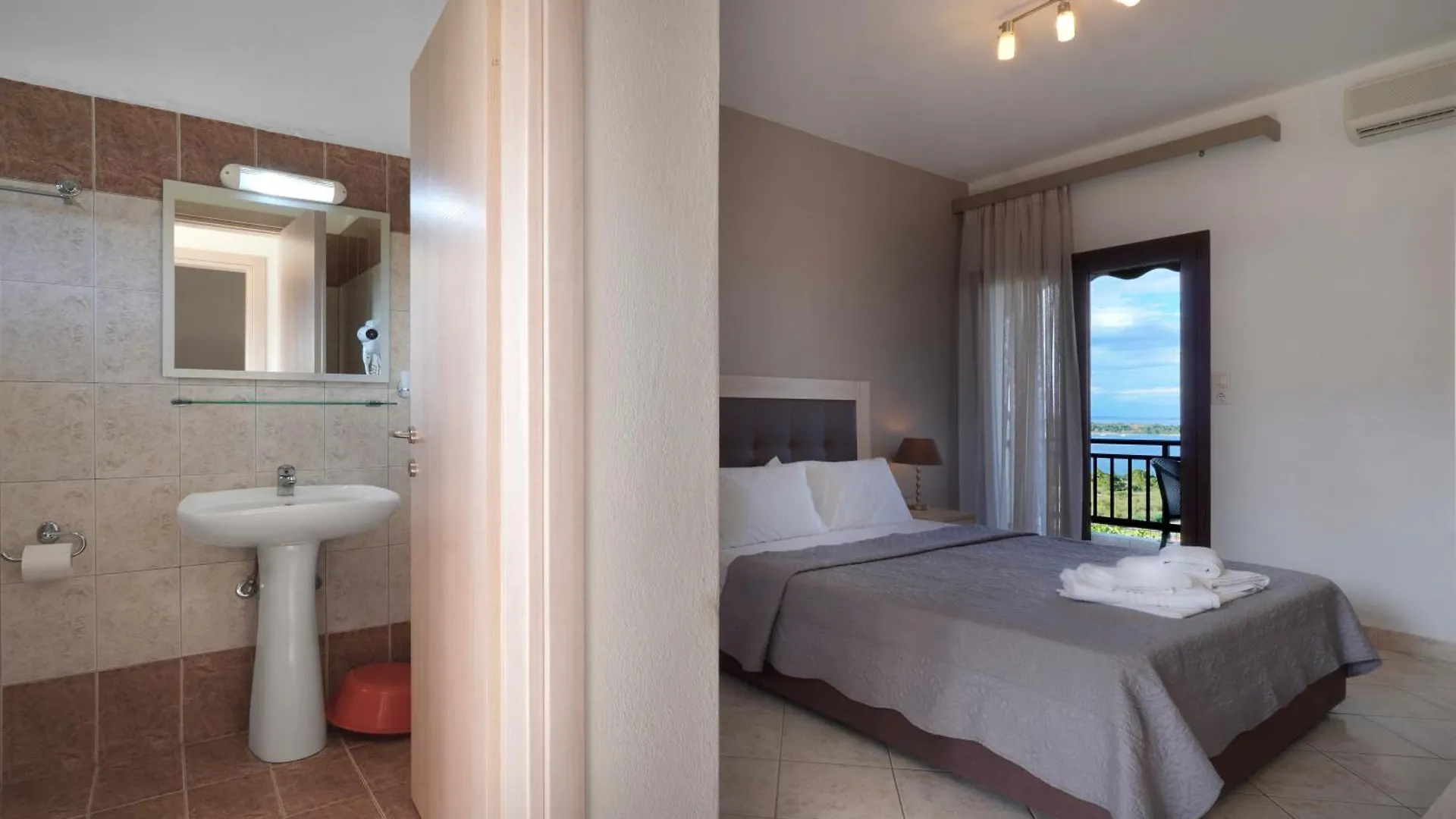 Panorama Dream Studios Apartments Vourvourou Grécia