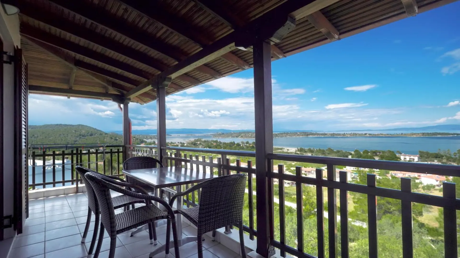 Panorama Dream Studios Apartments Vourvourou